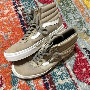 Vans Women’s 6.5 Hi Top Skate Board Canvas Shoes - Taupe, Gold